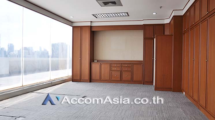 9  Office Space For Rent in Ploenchit ,Bangkok MRT Lumphini at Kian Gwan 2 AA15862